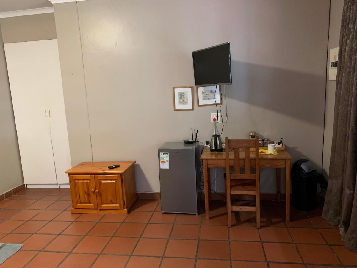 埃尔默洛 Barnyard Venue酒店 外观 照片