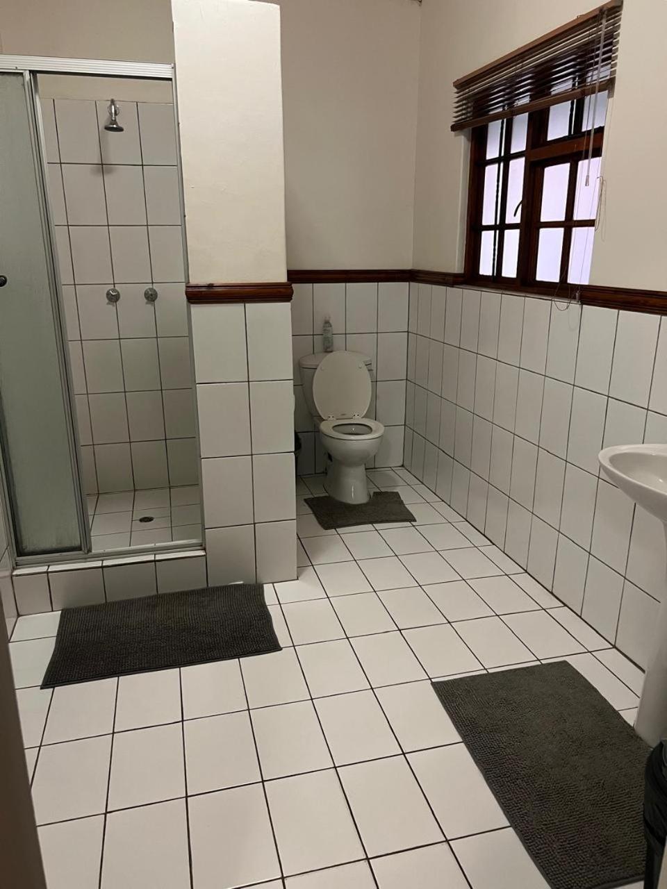 埃尔默洛 Barnyard Venue酒店 外观 照片